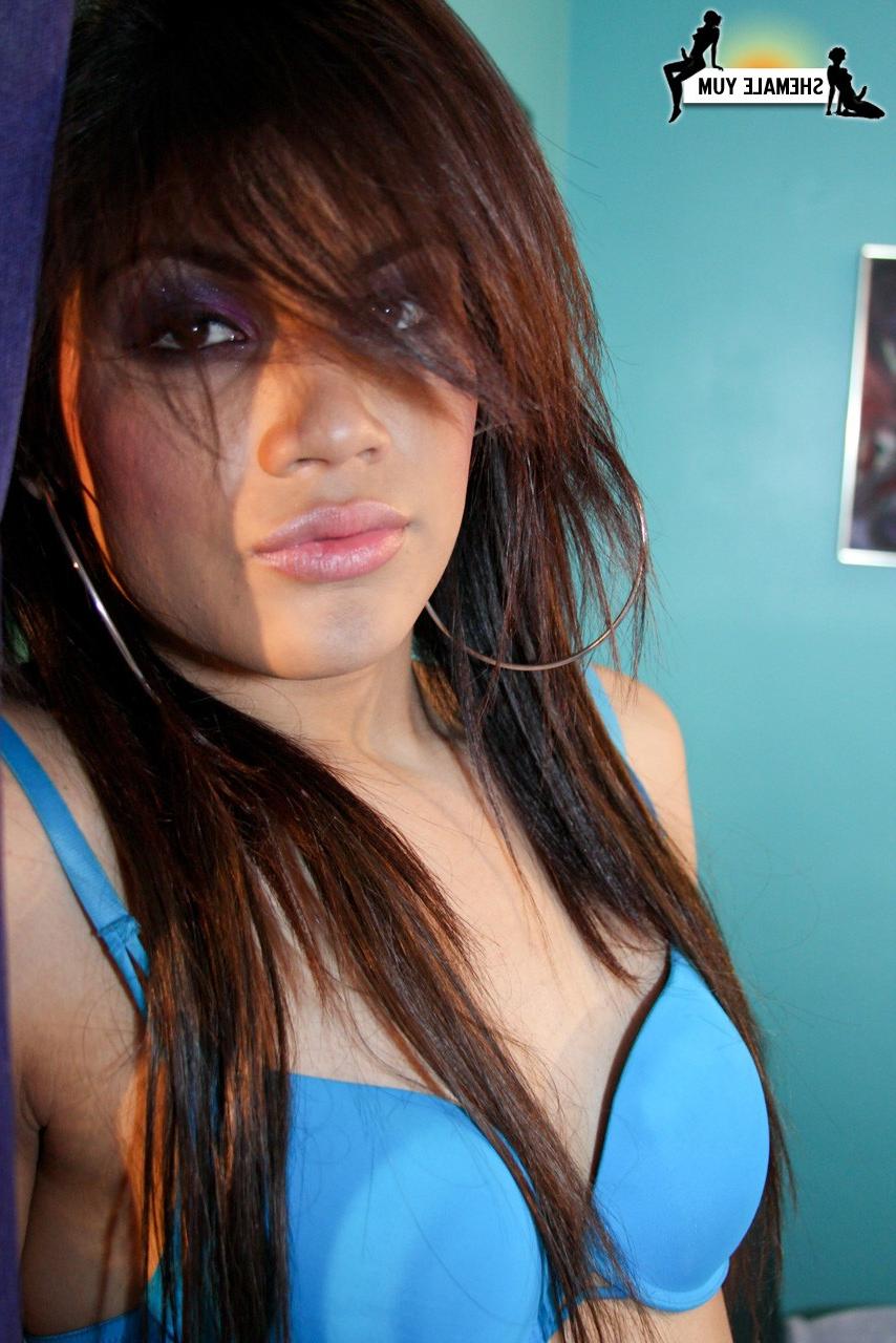 16P Grooby Girls Yazlene Reyes