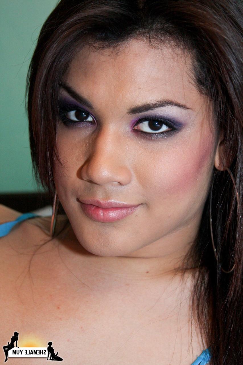 16P Grooby Girls Yazlene Reyes