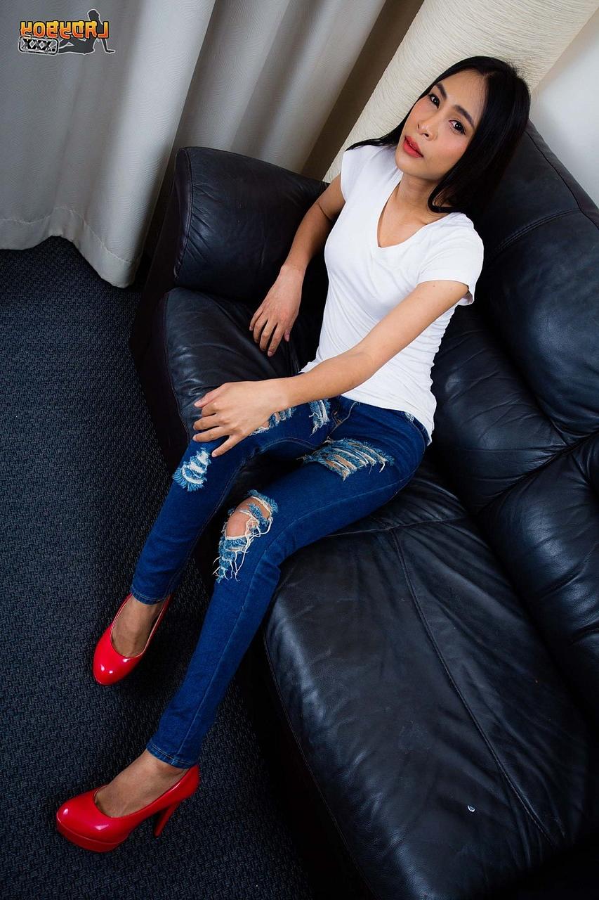 16P Raven-haired Asian shemale Pang unveils her big tits & ass & jerks off