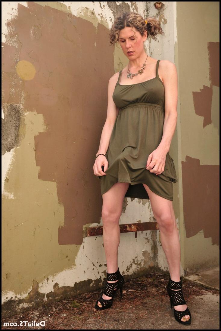 15P Delia TS avec Delia TS Photos de sexe