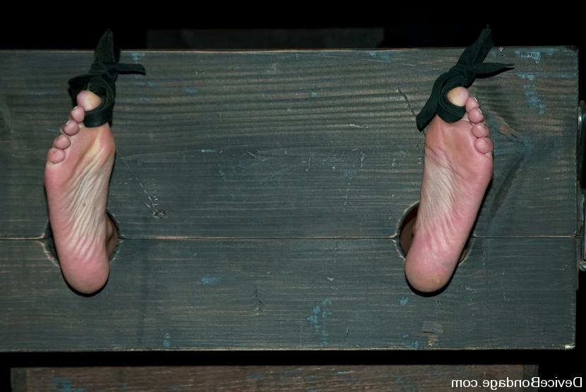 15P Naked brunette is forced to orgasm after being tortured in bondage