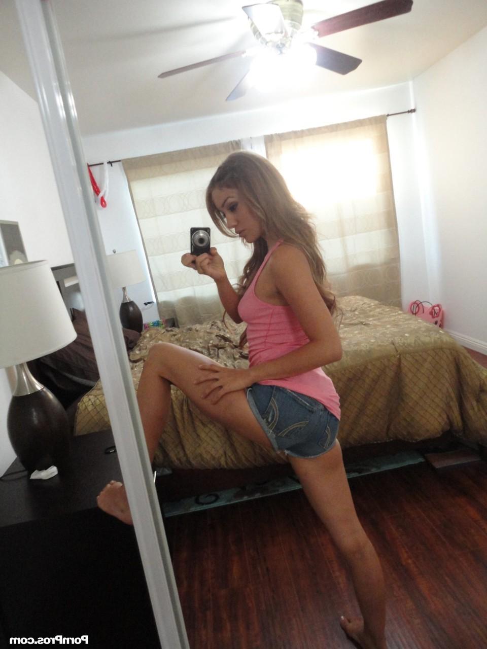 18P Slender Colombian Melanie Rios strips and teases with her gaped muff