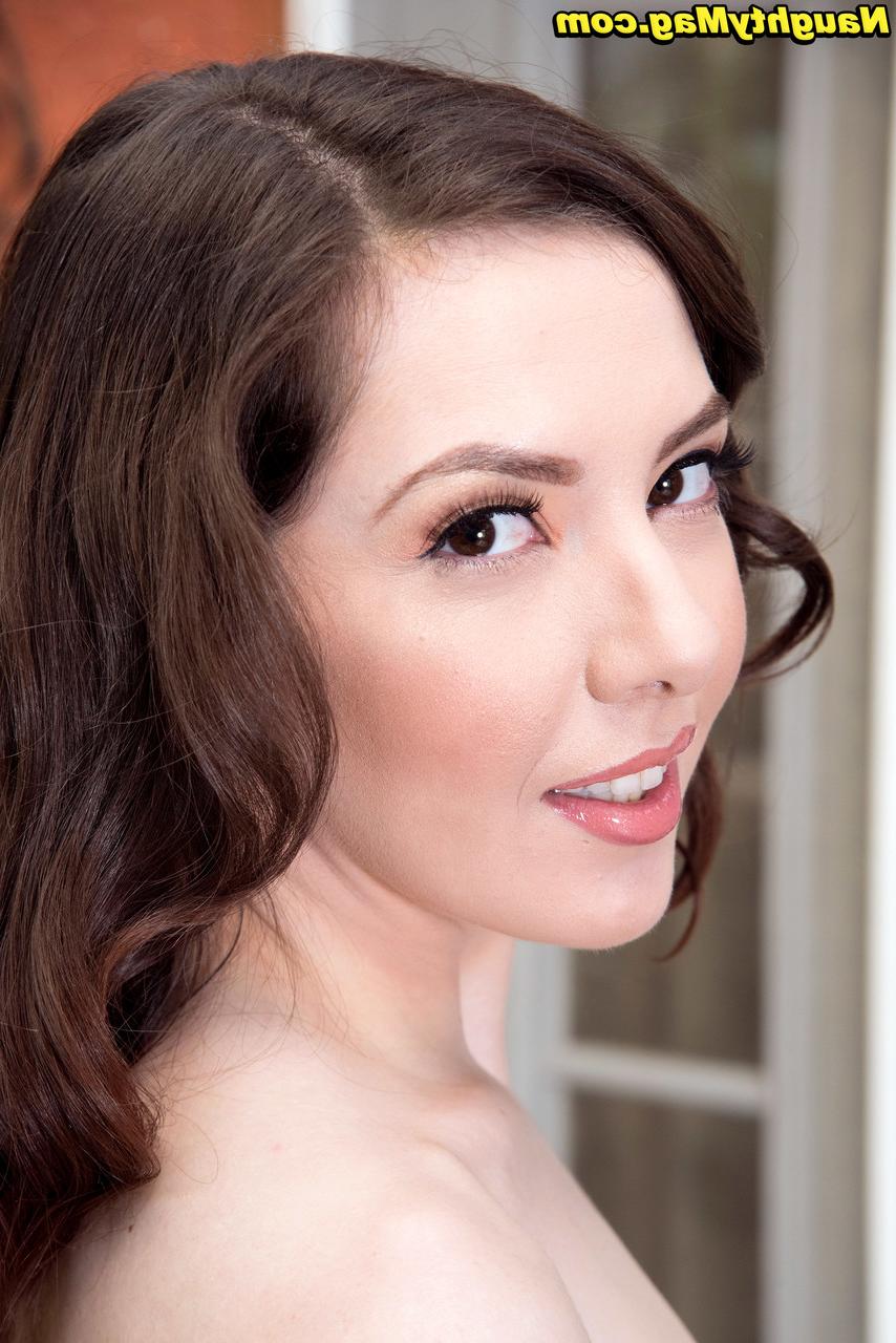 17P Girl next door type Ember Stone makes her nude modelling premiere