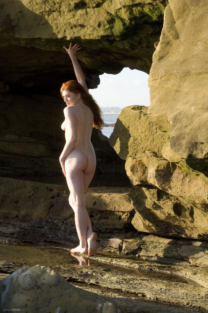 20P Erotic Beauty Ginger R