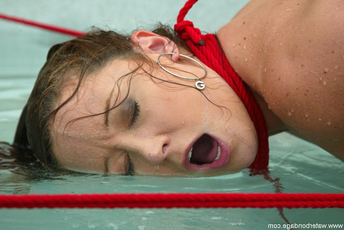 20P MILF with big tits Christina Carter engages in rough bondage water sex action