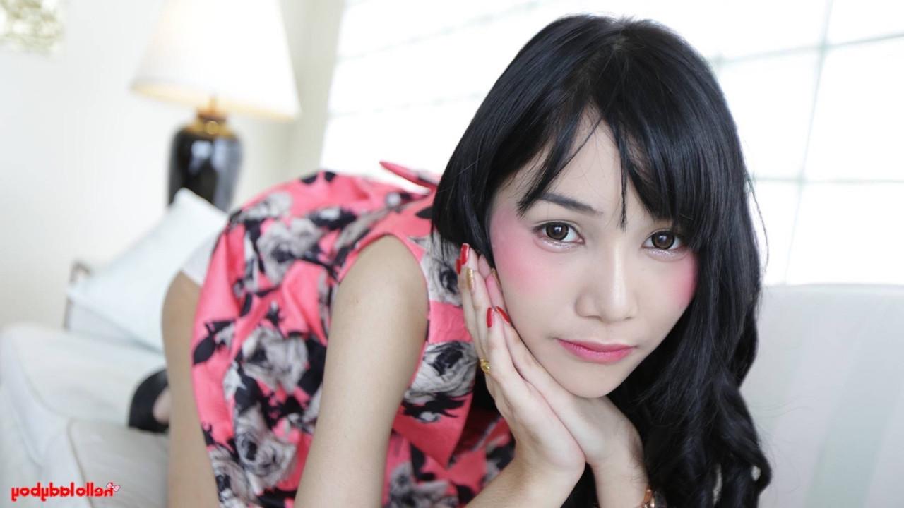 12P Hello Ladyboy performed by Bonus Nude Porn Pics