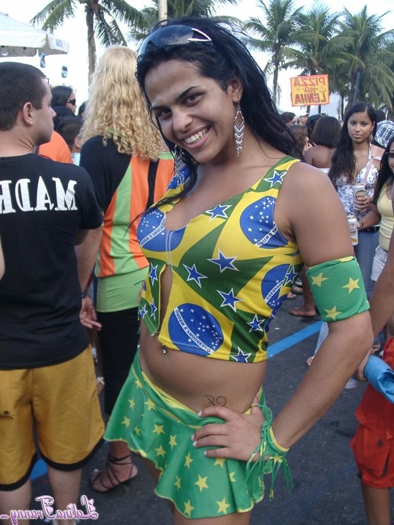 12P Latina Tranny XXX Galerie