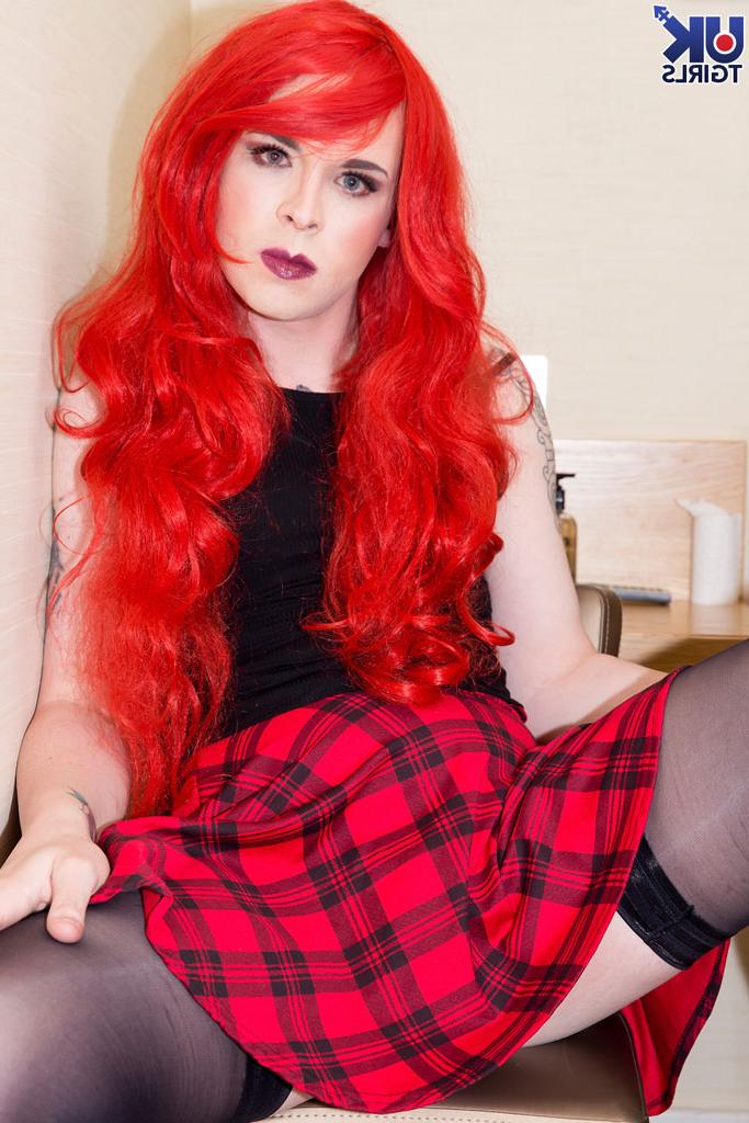 15P Tgirls do Reino Unido interpretadas por Amber Jane Nude Pics