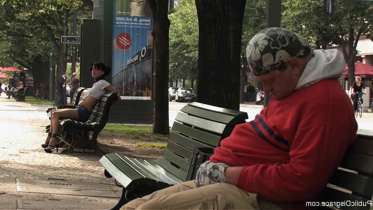 20P Публичный позор Ализ, Стив Холмс
