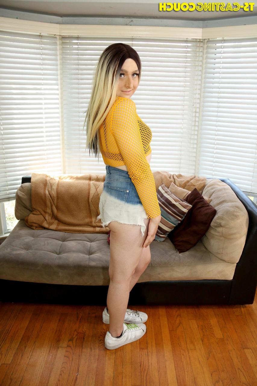 16P TS Casting Couch Jesy Saad