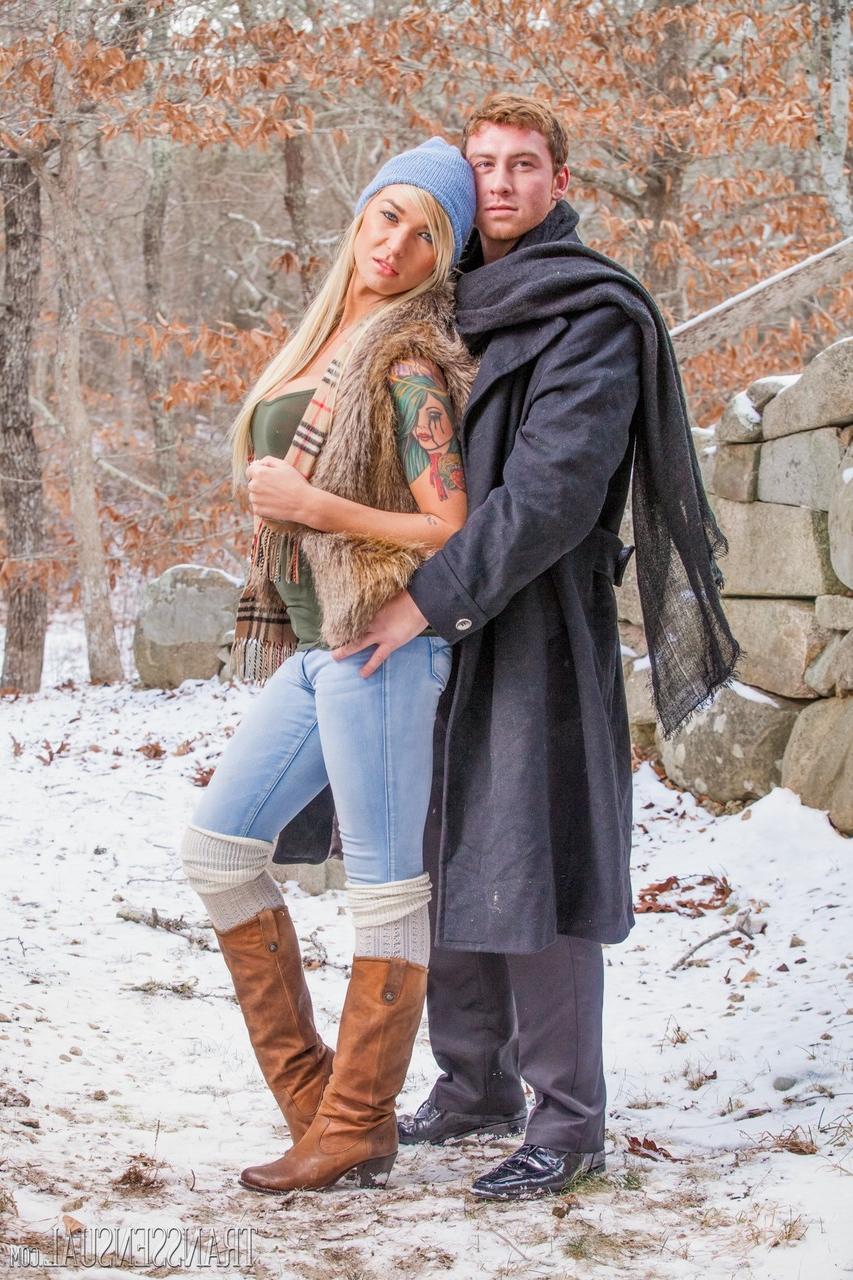 15P Transsensual mit Connor Maguire und Aubrey Kate Hot Pictures