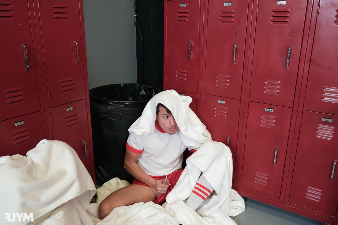 20P Busty gym teacher Tana Waters gets spit roasted by two students in a 3some