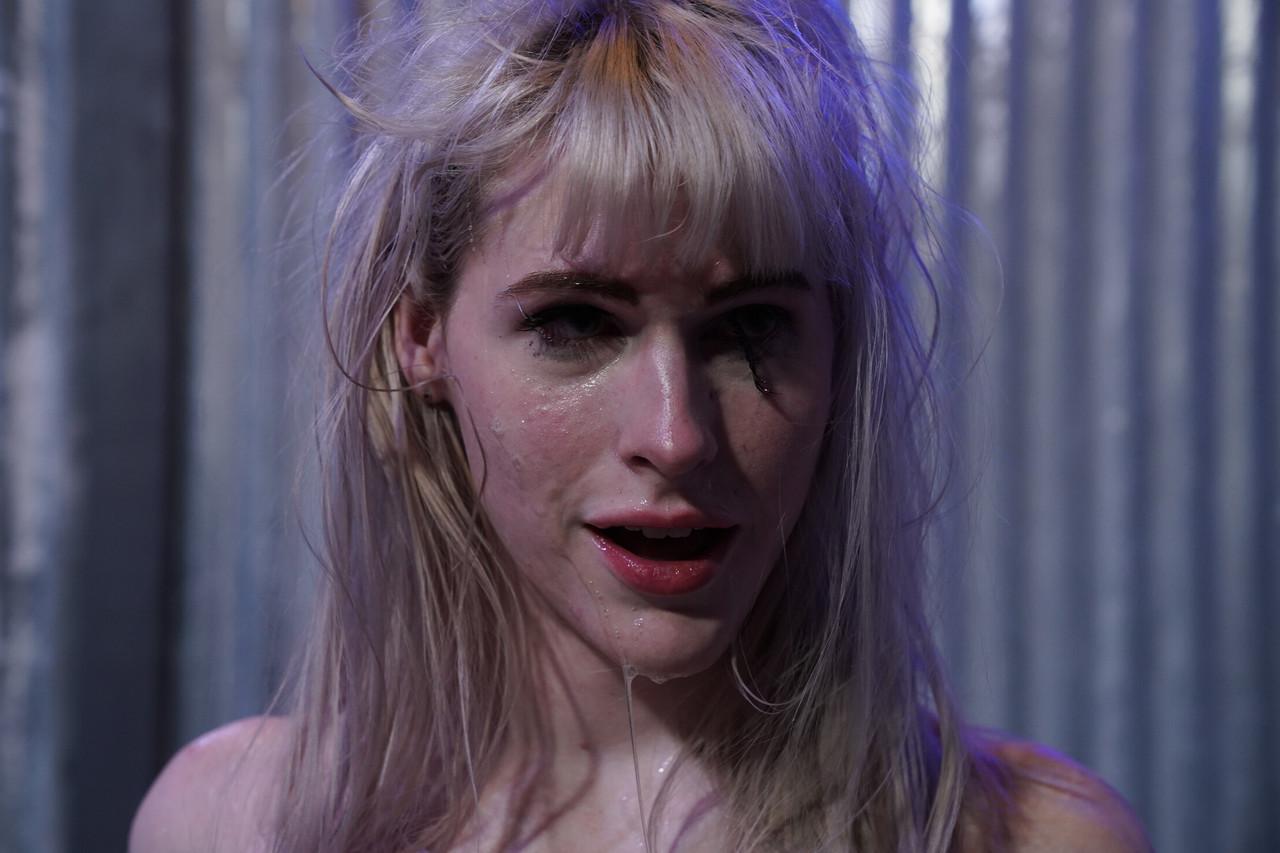 12P Offizielle Lianna Lawson-Pornobilder mit Lianna Lawson