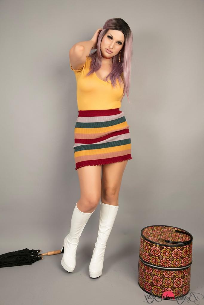 16P TS Bailey Jay performed by Bailey Jay Naked Porn Pics