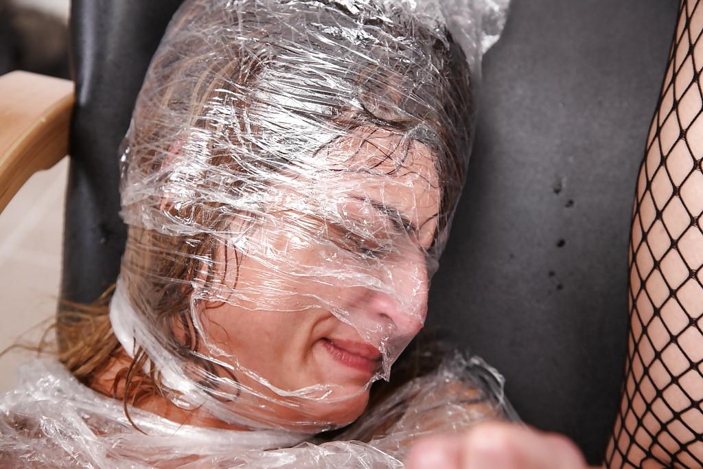 16P Hungry milf Klarisa Leone gets wrapped by plastic bag and fucked