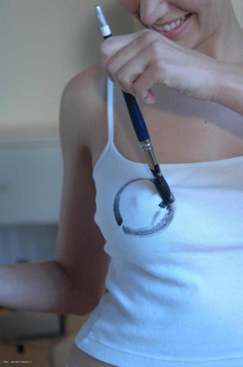 12P Blonde MILF Hayley Marie Coppin unveils her great tits while painting
