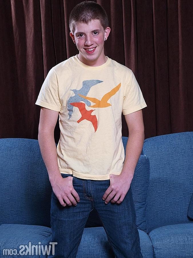 20P Hung twink Jordan Ions shows off his big ass and his erect big dick