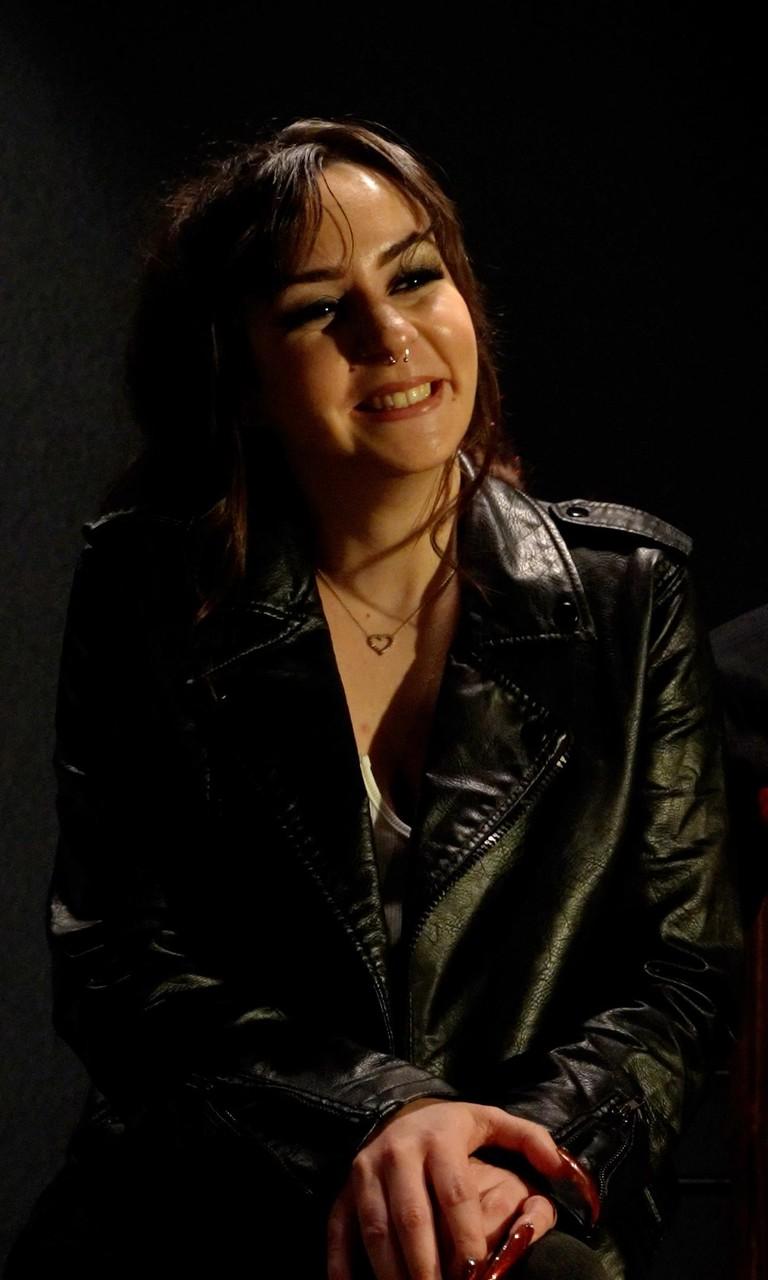20P Sex And Submission Yinnie DeDom, Vile Vixen