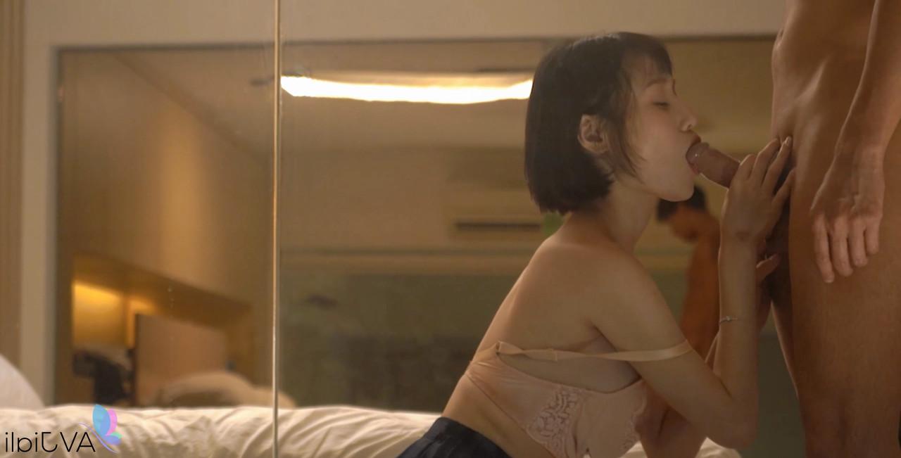 15P Chinese coed Xiao Ye Ye has sex after dining with a boy
