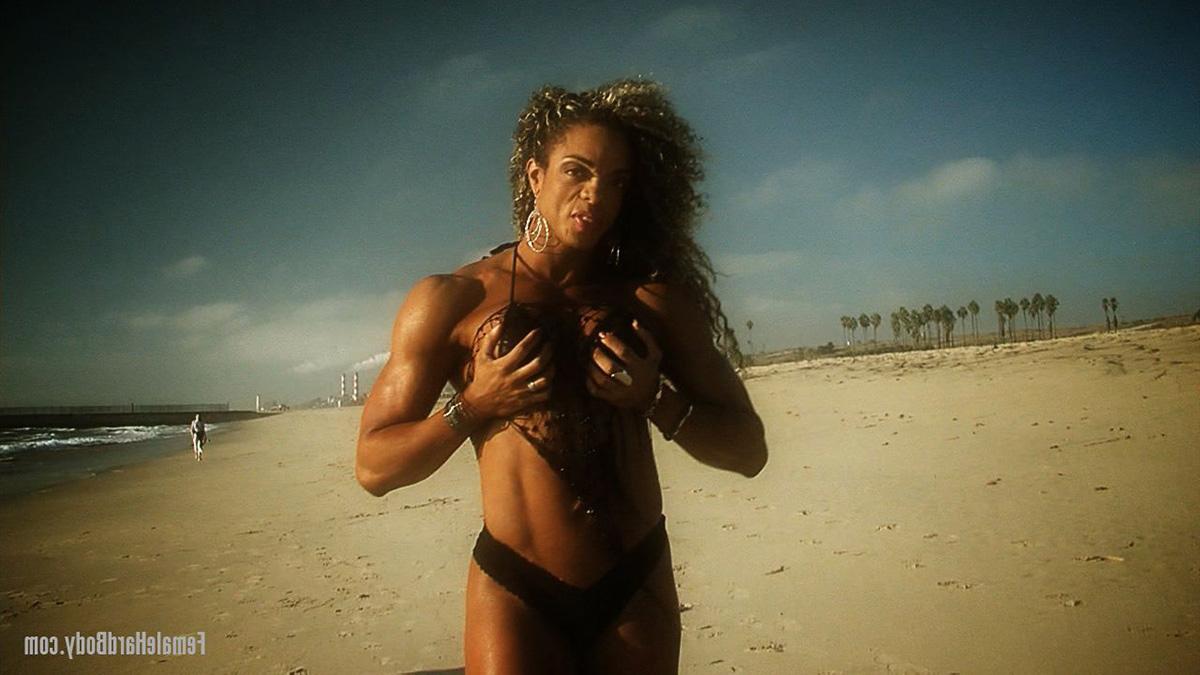 15P Barebacking transexual realizado por Alexis Ellis Fotos calientes