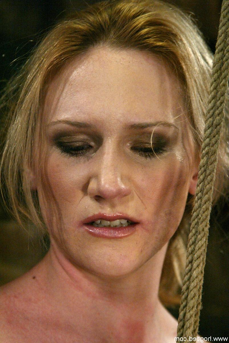 20P Small-titted MILF Gen Padova gets groped & fingered in hot rope bondage action