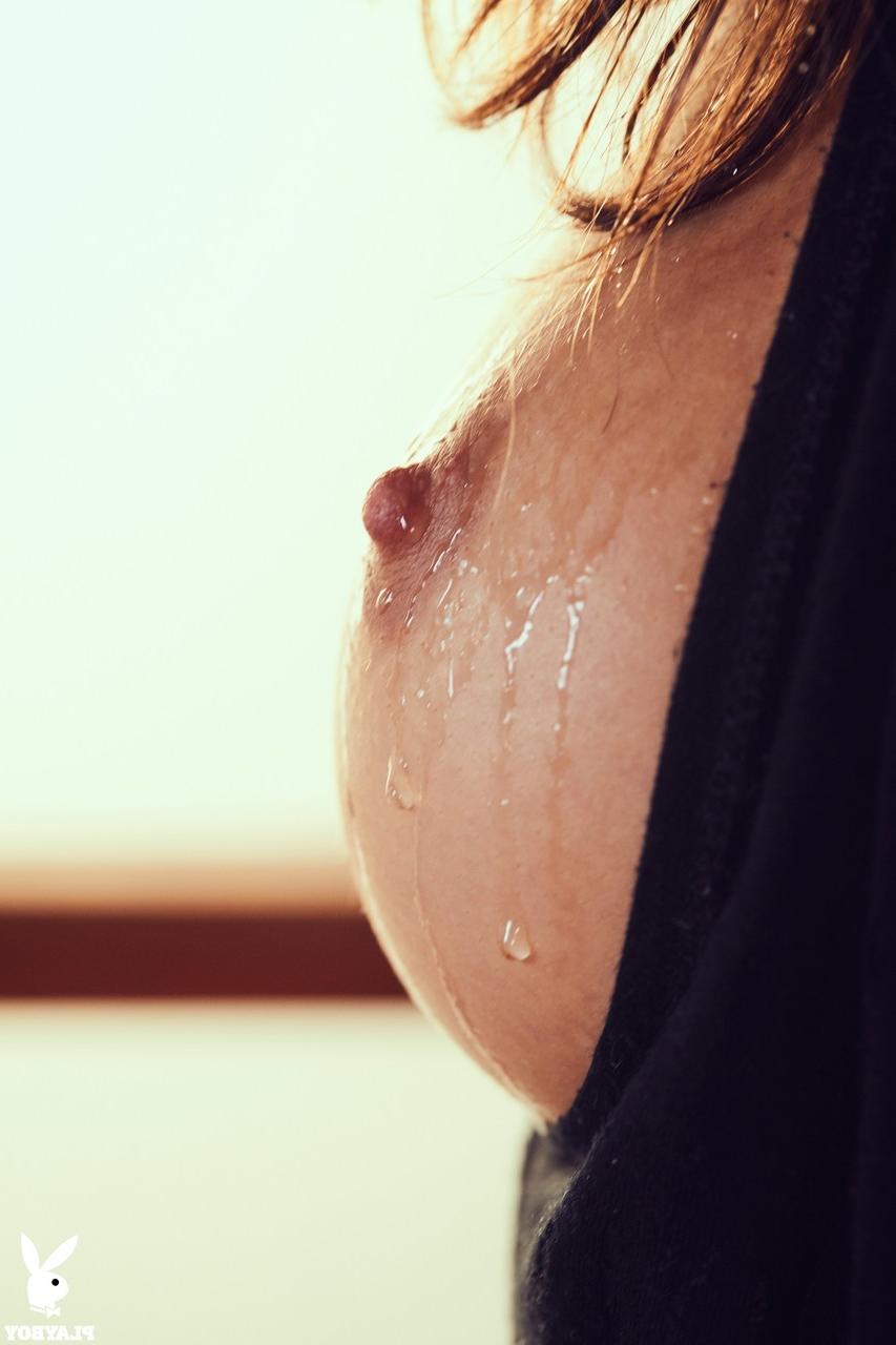 20P Chicas americanas totalmente naturales posando desnudas en una recopilación erótica
