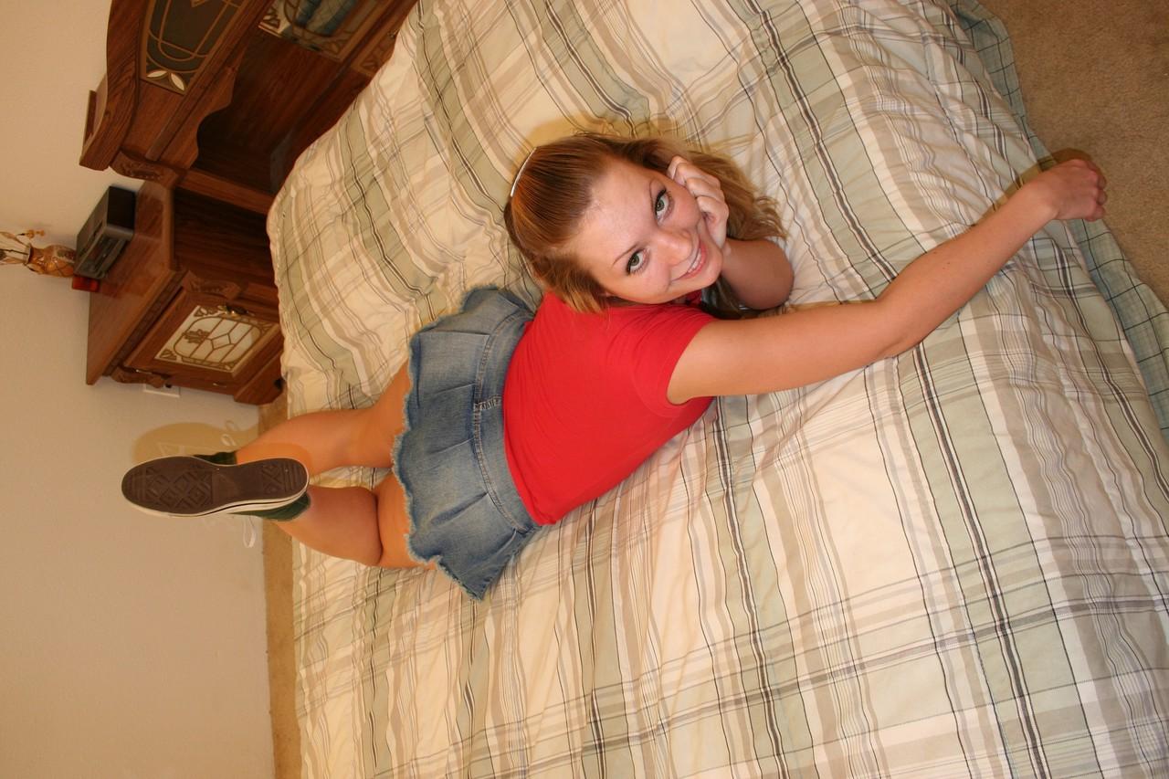 20P Fotos de menina adolescente Angelina Louis