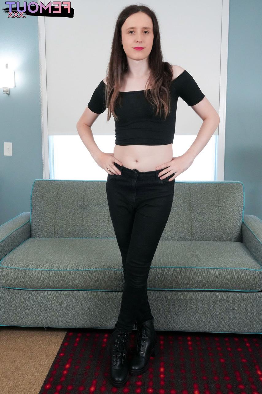 16P Femout XXX Claire Rydes