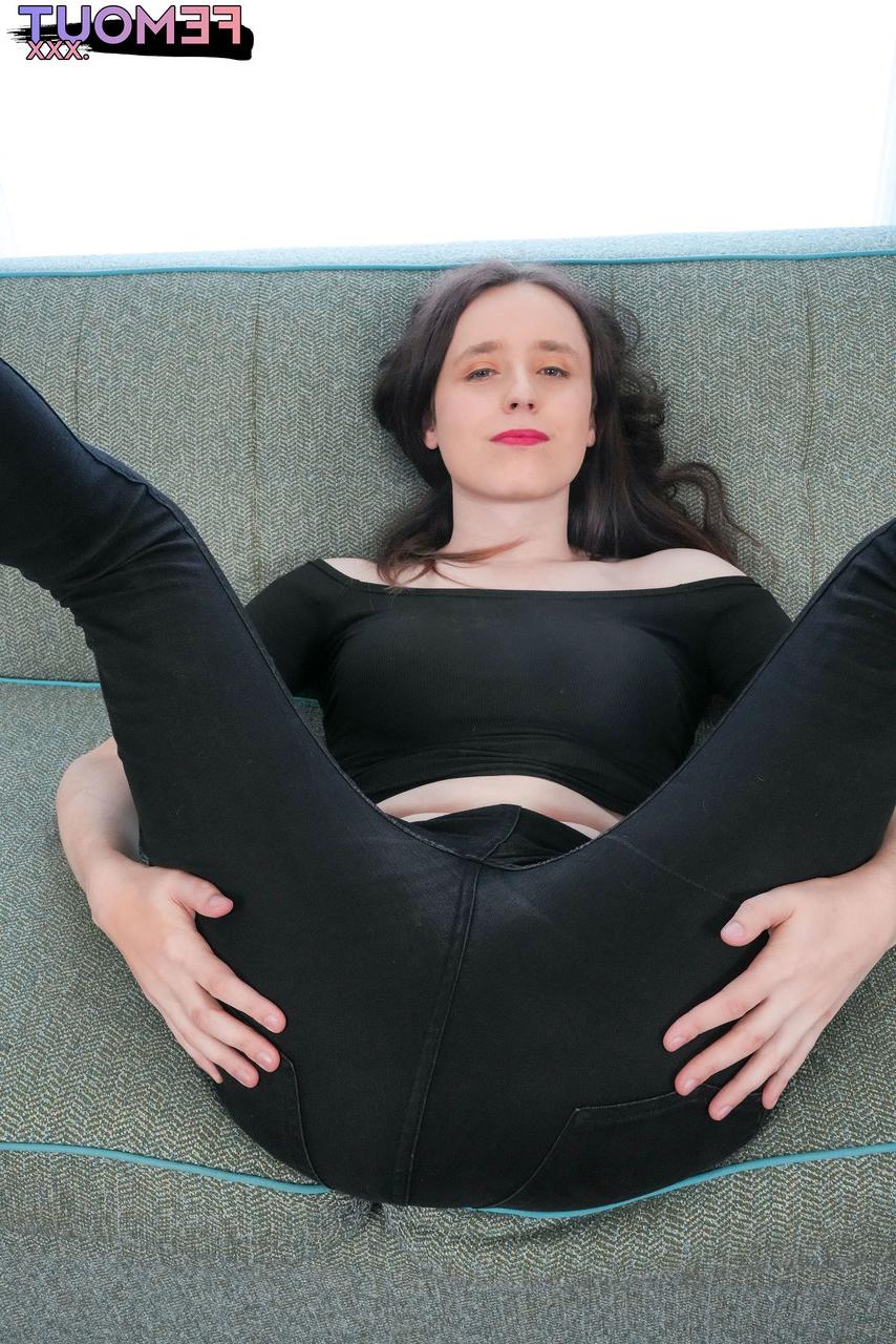 16P Femout XXX Claire Rydes