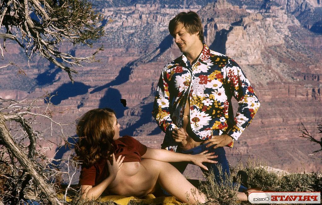 14P Some fresh air in the Grand Canyon is all it takes for this couple to fuck