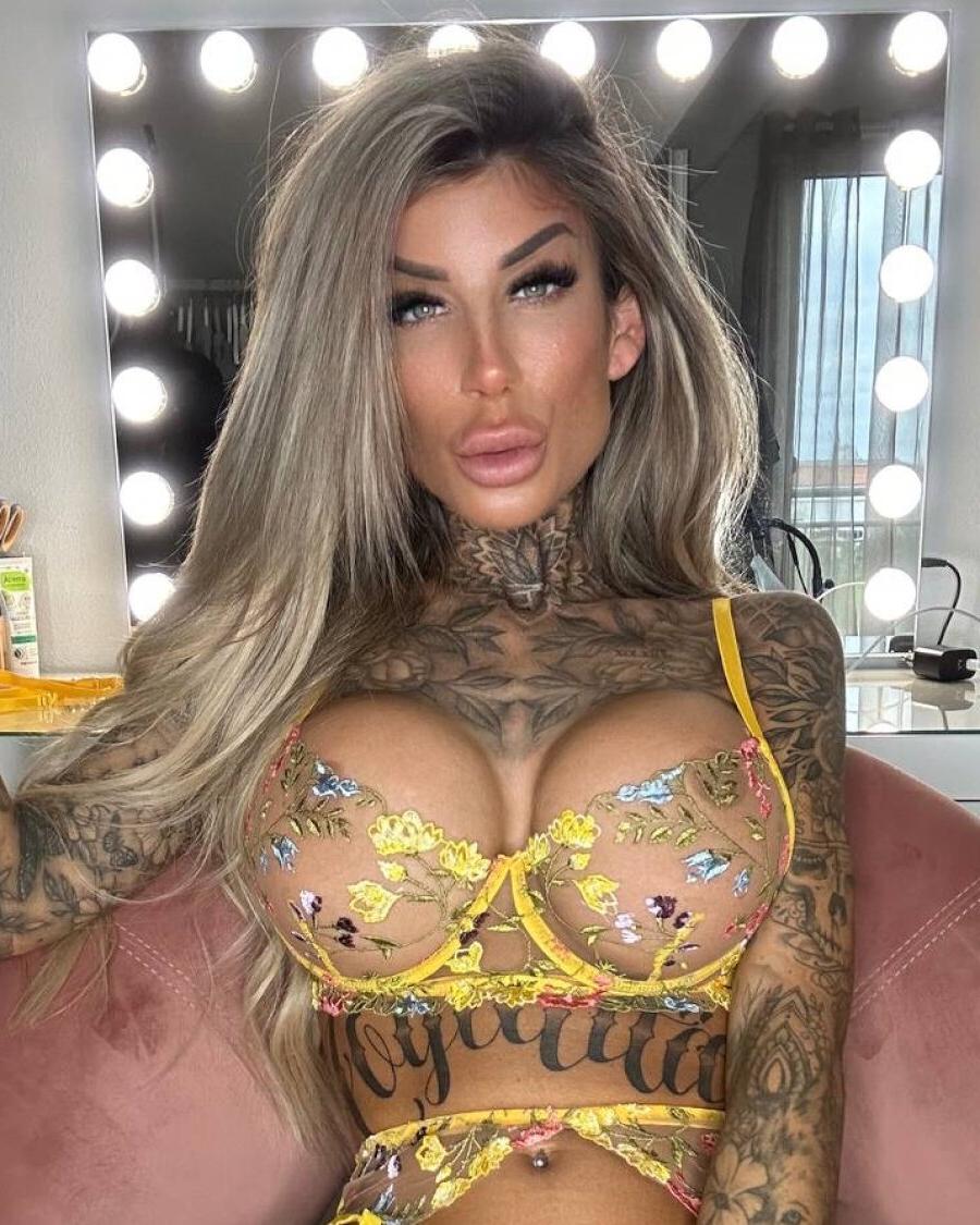 16P Inked amateur bombshell Jacky posing in her exotic yellow lingerie