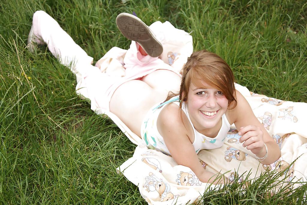 16P Filthy babe Anouk I spreading her legs and fingering her shaved twat