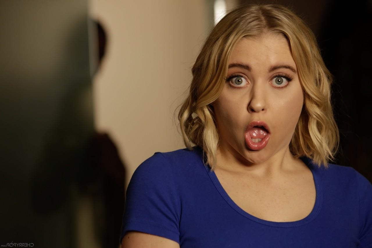 20P Pretty Chloe Cherry didn't expect to be fucked by big black dick this time