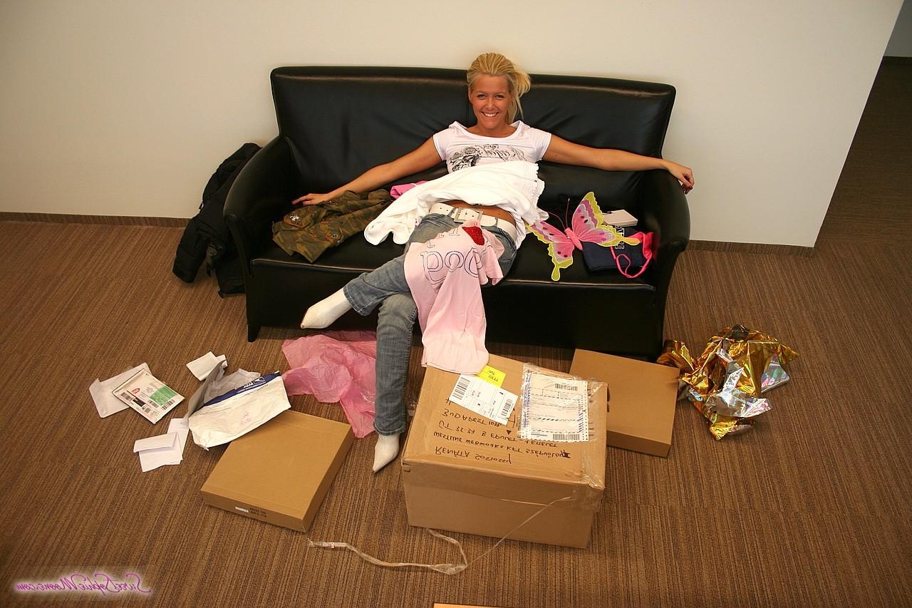 17P Playful Hungarian MILF Sophie Moone unboxing her birthday presents