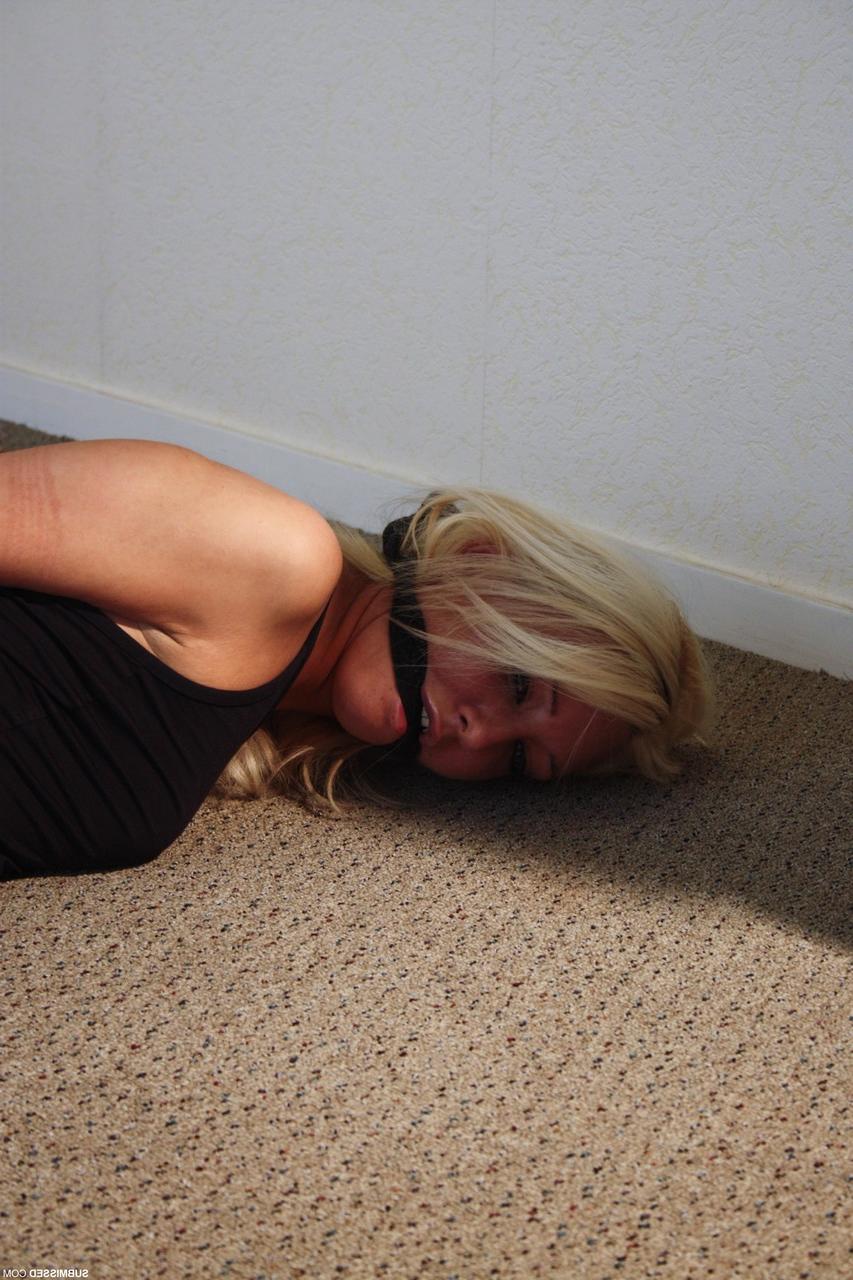 20P Blonde babe Valeri gets tied up in a short black dress and high heels