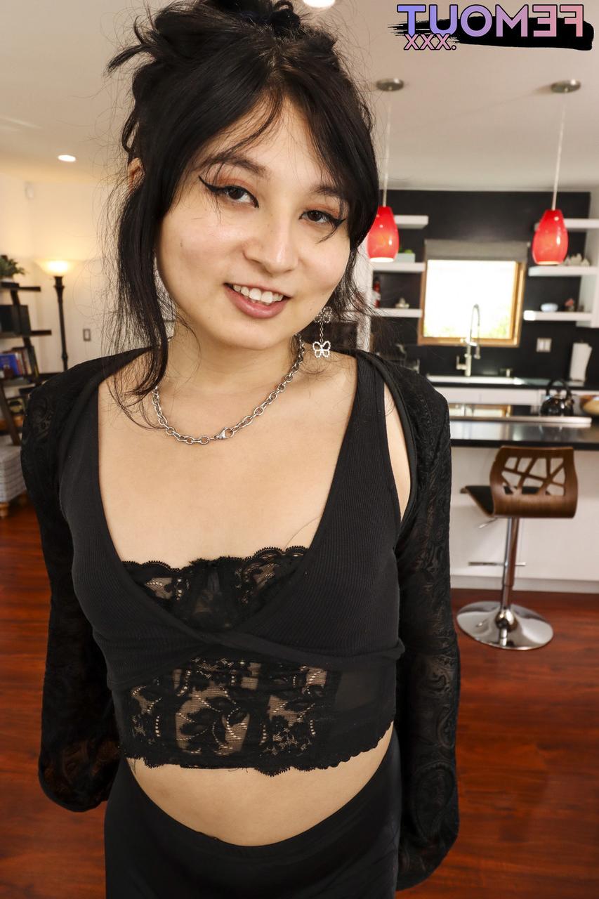 16P Femout XXX Cherri