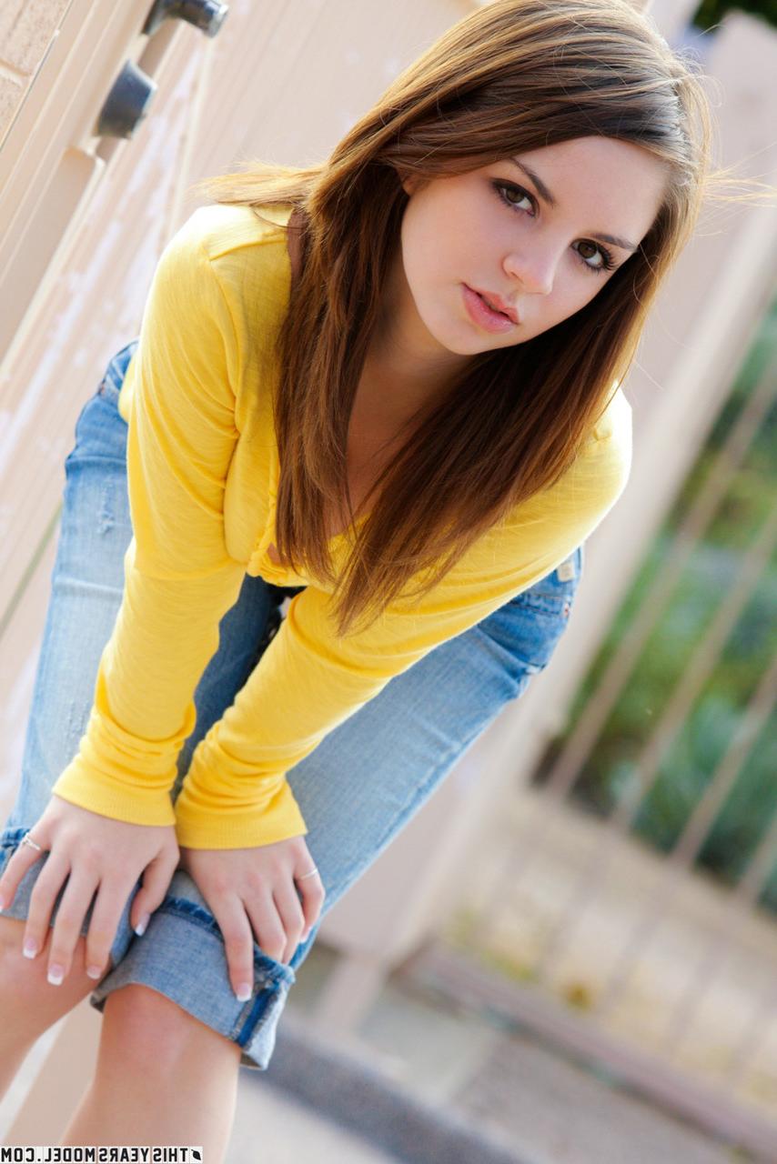 13P Beautiful girl Aspen Martin shows her nice tits and pussy on a patio