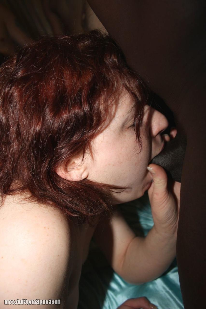 20P Amateur nymphos Isabel Dean and Summer G enjoy an interracial orgy