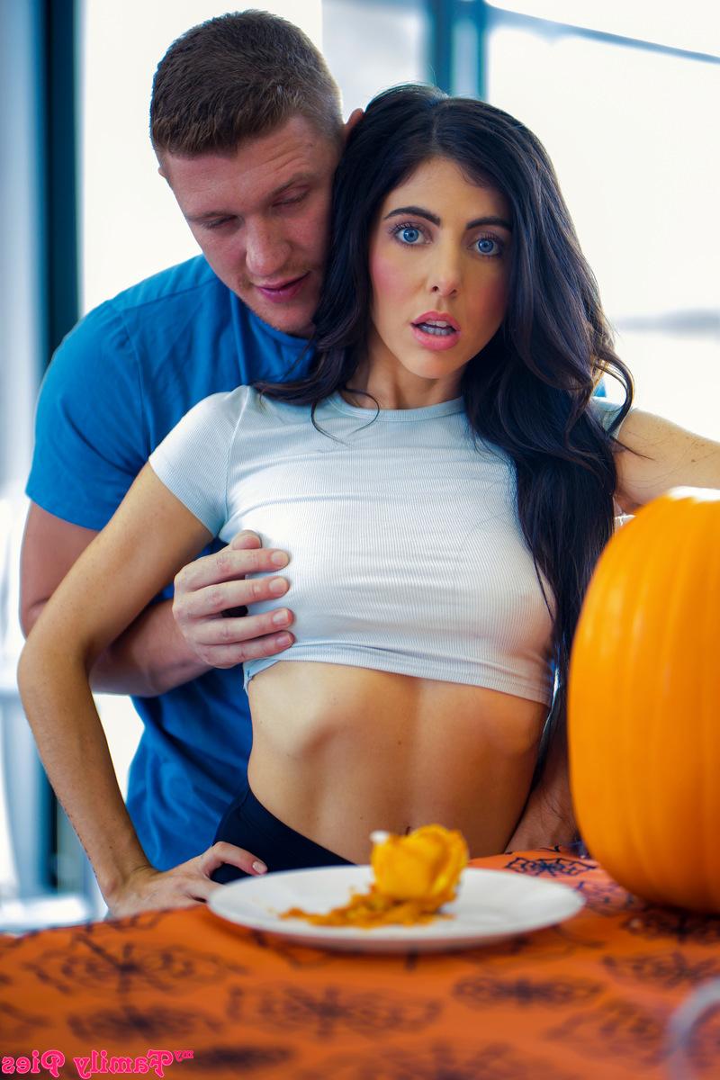 16P Stepsisters Theodora Day and Lily Larimar have a threesome at Halloween