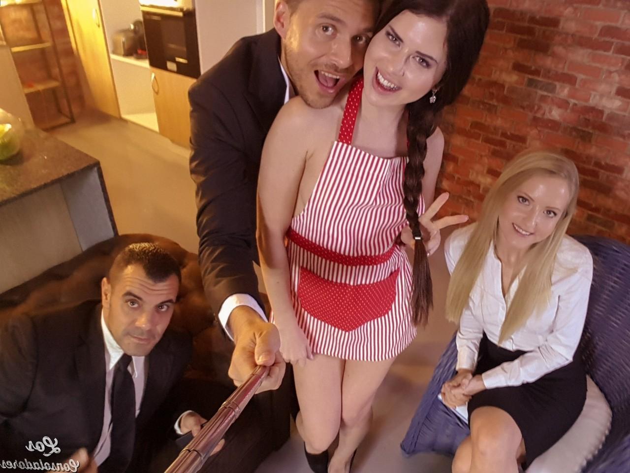 18P Dinner party turns kinky when sexy Sicilia gets naked for hot foursome selfies