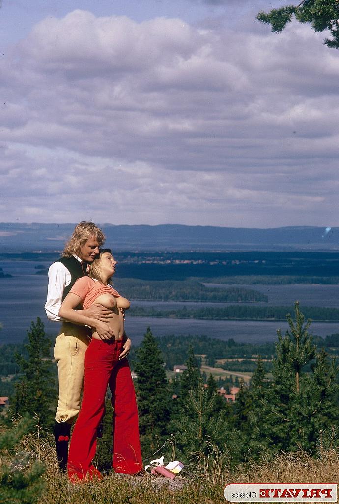 15P Pornstar couple from back in the 70s fuck in the underbrush up at the cabin