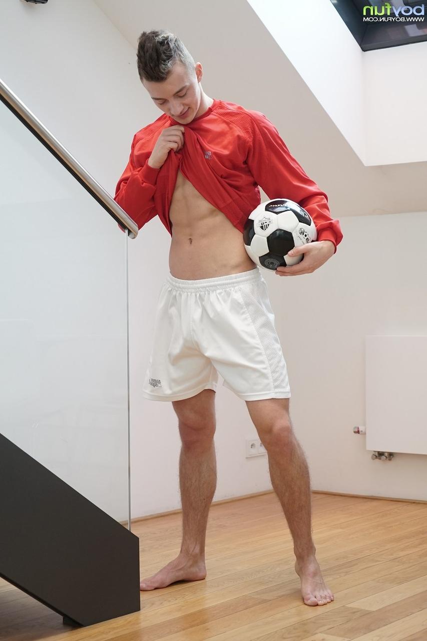 20P Boy Fun Jamie Allen