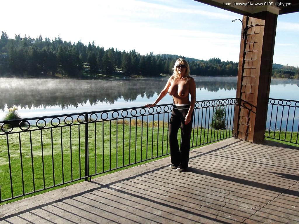 16P Nasty mature babe in sun glasses Wifey exposes her jugs outdoor
