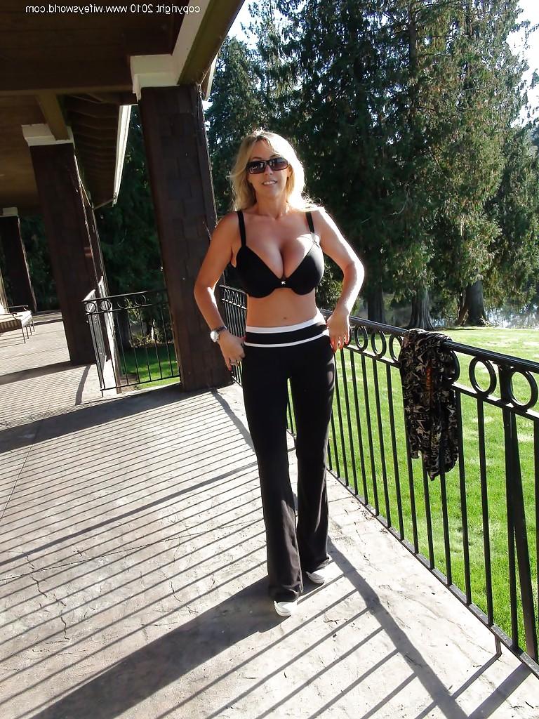 16P Nasty mature babe in sun glasses Wifey exposes her jugs outdoor