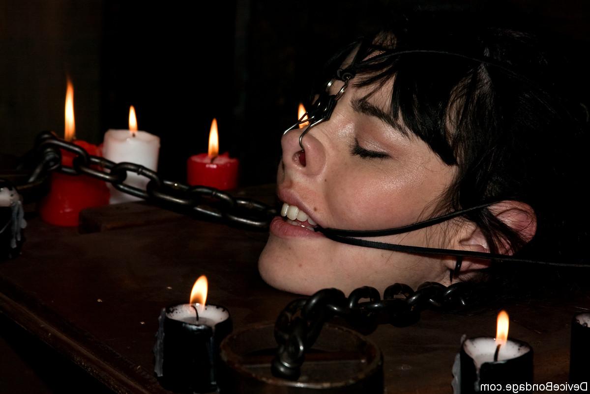 20P Hot babe Natalie Minx gets her clit waxed & vibrated while helpless in bondage