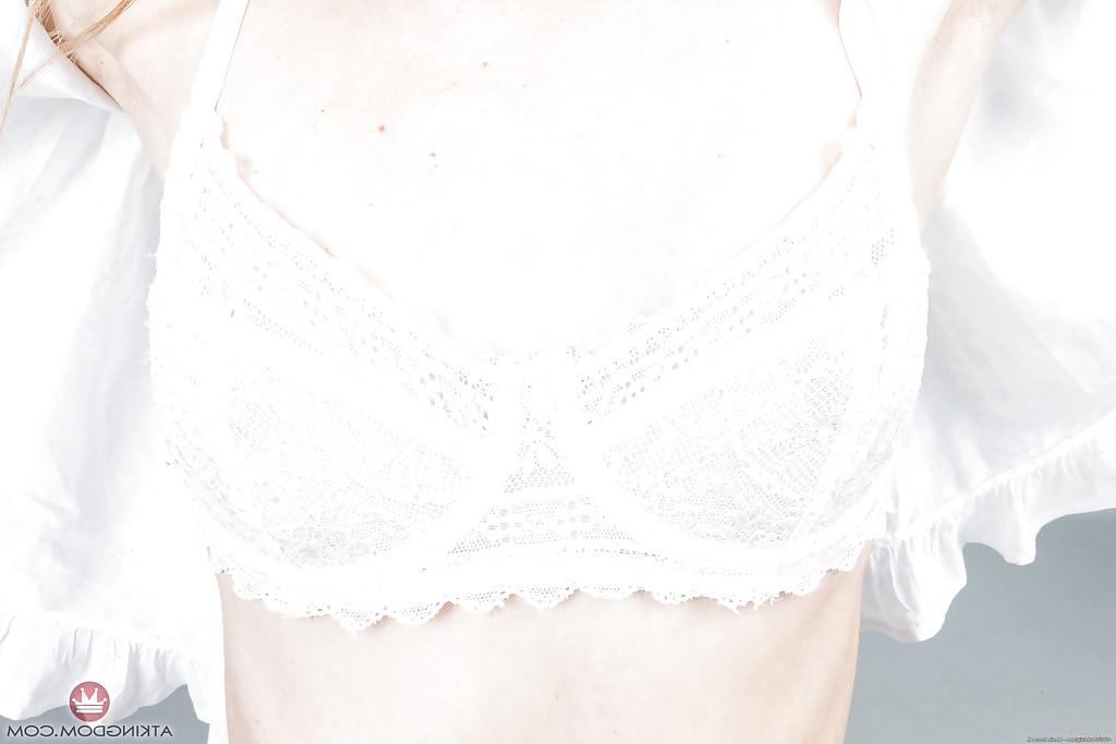 16P Mature solo model Kler pulling down shorts and panties to expose ass cheeks