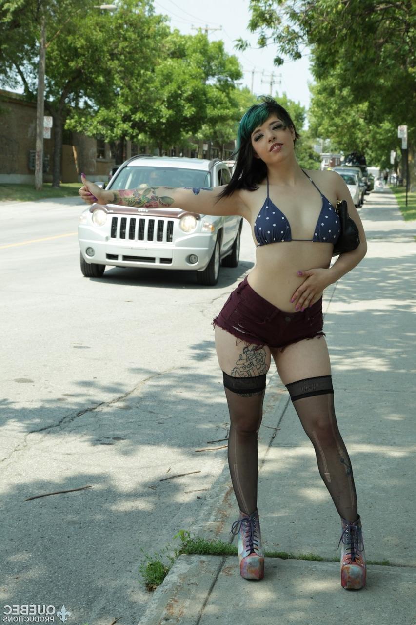 20P Shapely girl with tattoos Victoria Toxic hitchhiking for a ride