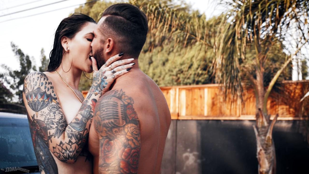 15P Tattooed student Rocky Emerson has sex with a guy after a car wash