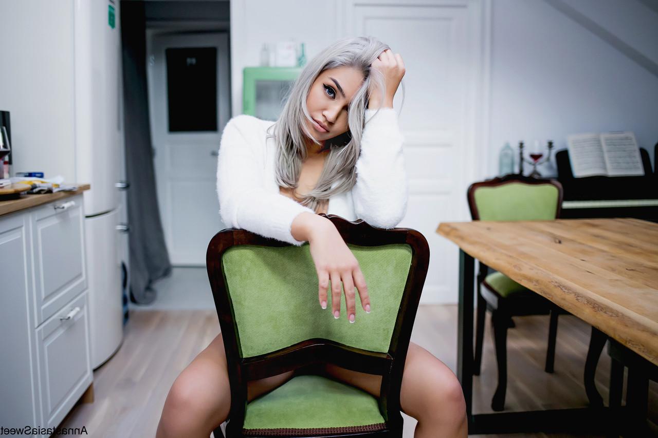 15P Annastasia Sweet Official Annastasia Sweet