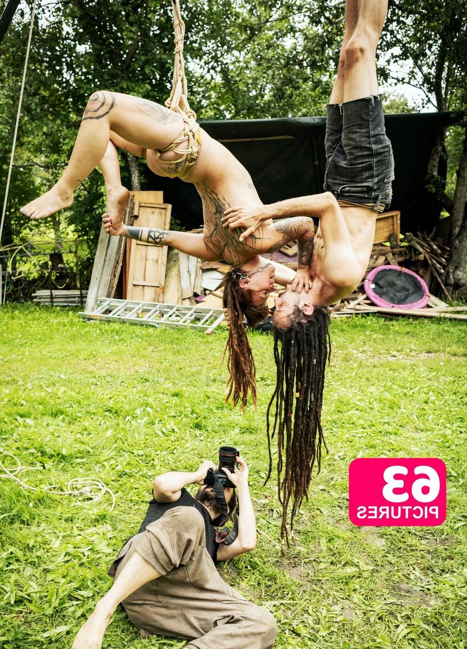 16P Alternative individuals model in the nude and while clothed as well